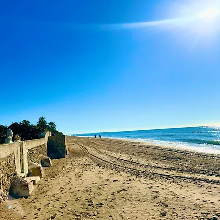 Junto A La Playa - Sun & Relax 마르베야