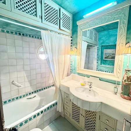 Junto A La Playa - Sun & Relax * マルベーリャ